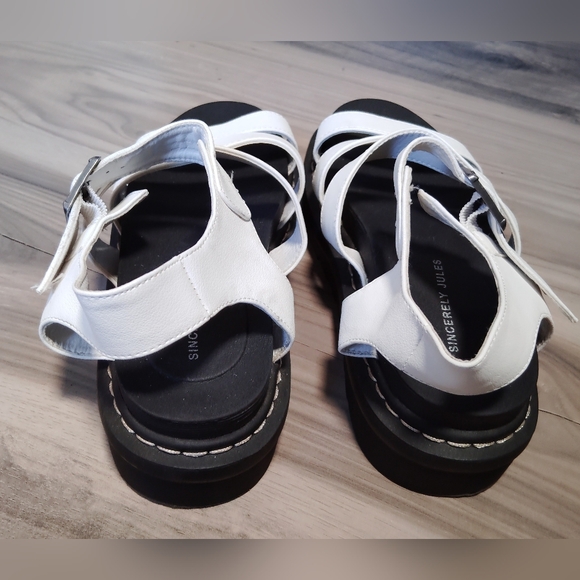 SINCERELY JULES Daring Chunky Lug Sole Vegan Flatforms Sandals Size 7 - Picture 3 of 5